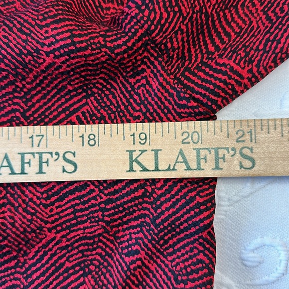 Vintage 80's 100% Silk J.L. Sanford for Narragansett Red & Black Blouse & Skirt - Picture 6 of 14